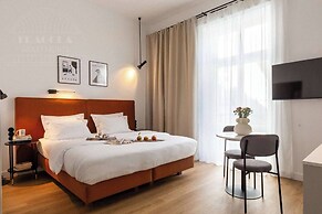 Canvas House by Fragola Collection