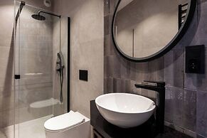 Canvas House by Fragola Collection