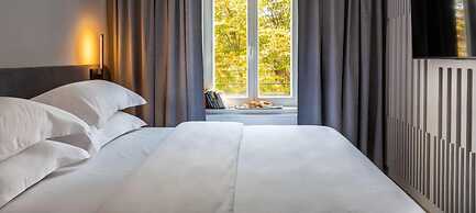 Canvas House by Fragola Collection