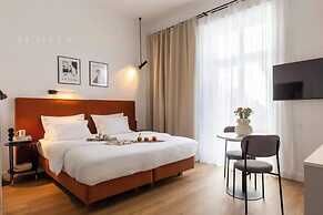 Canvas House by Fragola Collection