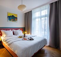 Canvas House by Fragola Collection