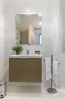 Accademia Charm 3 by Wonderful Italy