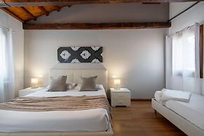 Herion Palace Apt 5 by Wonderful Italy