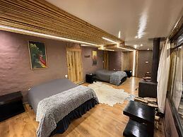 Polylepis Lodge