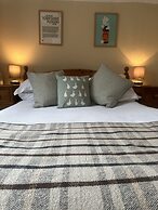 Pinfold Cottage