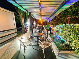 Hambantota Beach Hotel
