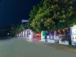 Hambantota Beach Hotel
