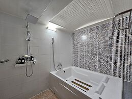 Hotel G7