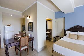 Los Altos Apartments & Studios