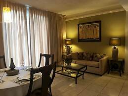 Los Altos Apartments & Studios