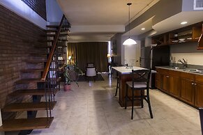 Los Altos Apartments & Studios