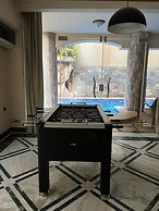 The Glasshouse Pools