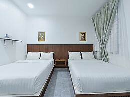 Capital O 90882 Padi Hotel