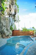 Bamboo Hill Villa