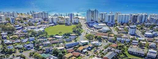 Barooga1- Mooloolaba Canal Front