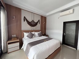 Grand Yuna Hotel