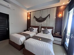 Grand Yuna Hotel