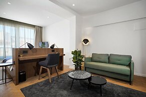 Dominic Smart & Luxury Suites - Edition