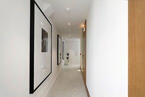 Dominic Smart & Luxury Suites - Edition