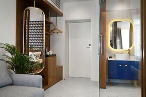 Dominic Smart & Luxury Suites - Edition