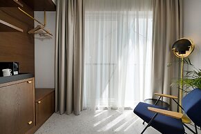 Dominic Smart & Luxury Suites - Edition