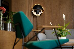 Dominic Smart & Luxury Suites - Edition