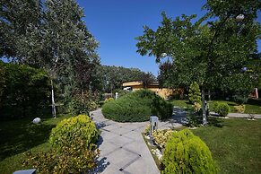 Lebada Luxury Resort & Spa