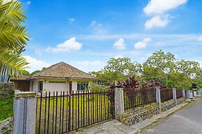OYO Life 92694 Kost Nino