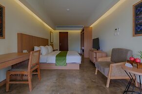 Ayom Suite