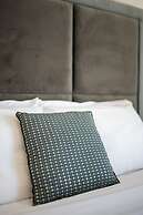 Naro Suites and Rooms