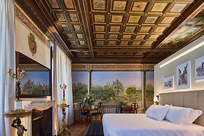 Duomo Luxury Florence