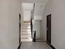 Super OYO 93085 Homy Stay Syariah