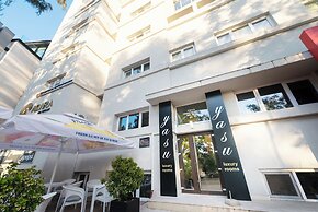 Yasu Luxury Rooms
