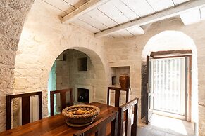 Trulli Nora con Piscina by Wonderful Italy