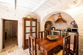 Trulli Nora con Piscina by Wonderful Italy