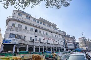 New Royal Hotel