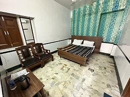New Royal Hotel