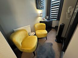 Hotel Neon