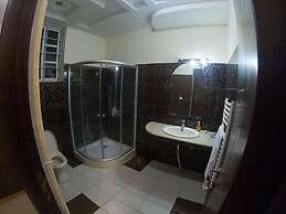 Harveys Guest House