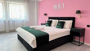 Hola Hotel