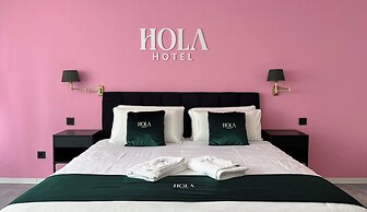 Hola Hotel