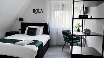 Hola Hotel