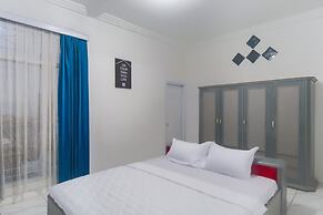 OYO Life 3055 Rumah Enin