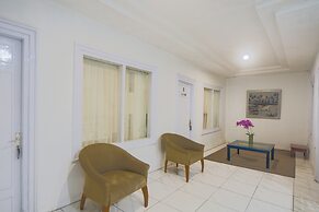 OYO Life 3055 Rumah Enin