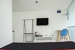 OYO Life 2553 Kost Daya