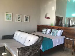 Los Tules Ocean Front Resort