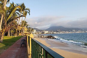 Los Tules Ocean Front Resort