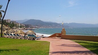 Los Tules Ocean Front Resort