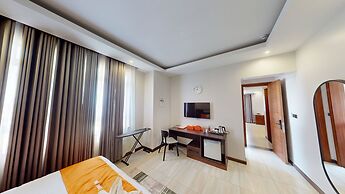 Lemaiyan Suites
