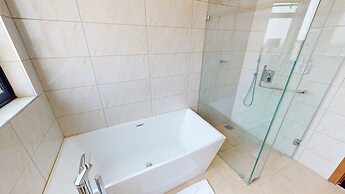 Lemaiyan Suites